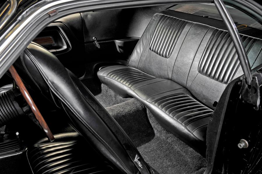  Dodge Challenger R/T Hemi 1971 года  (фото 4 из 17)